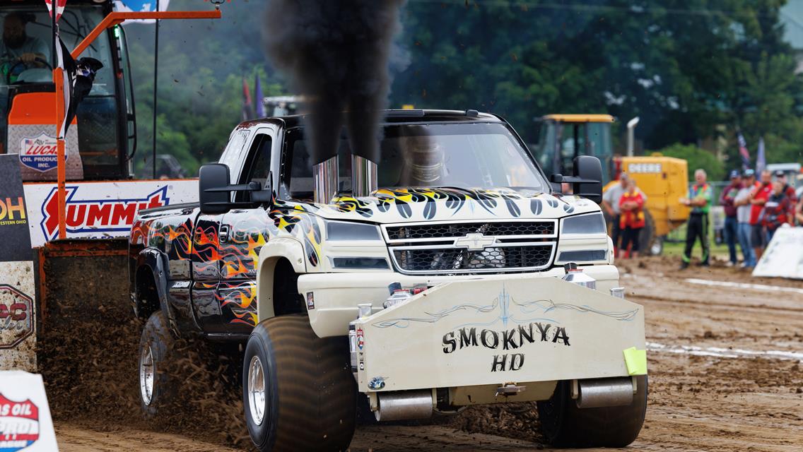 Lucas Oil Speedway Spotlight: Pulling a way of life for Super Stock Diesel champ Stacey