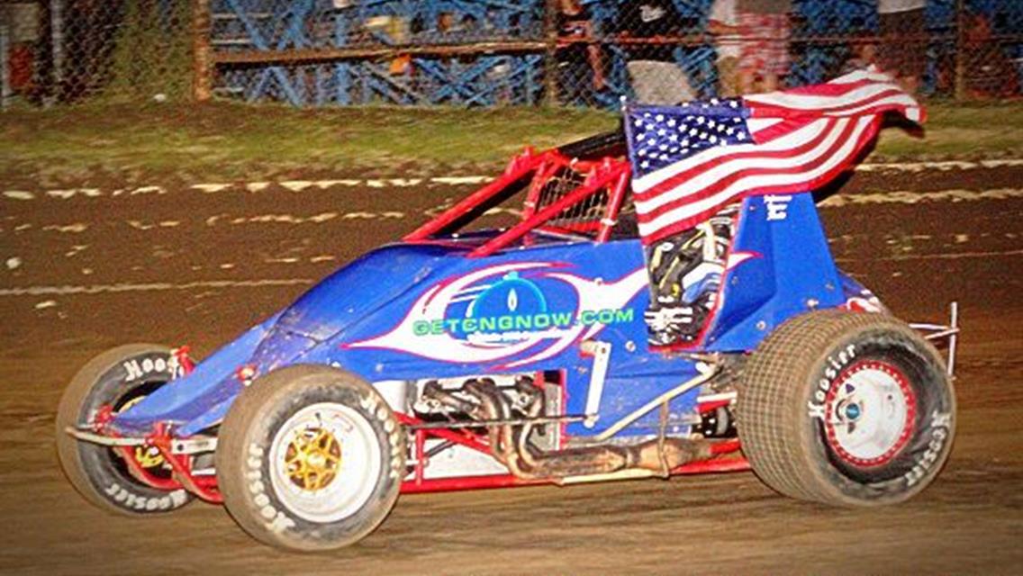 USAC Southwest Sprint Cars and NOW600 Micros ready for “Thursday night Thunder.”