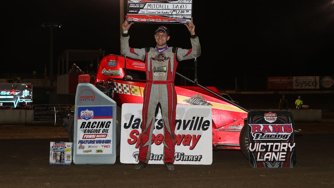 DAVIS DOMINATES IN FIRST WAR WIN AT JACKSONVILLE