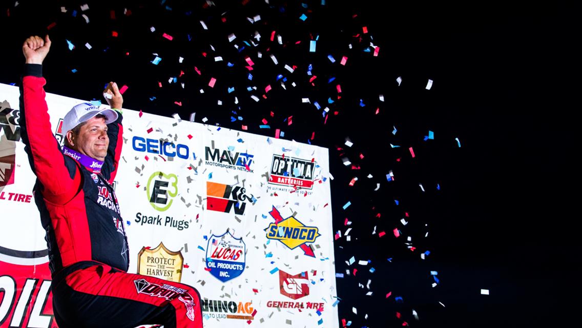 Late Pass Propels Pearson at 141 Speedway