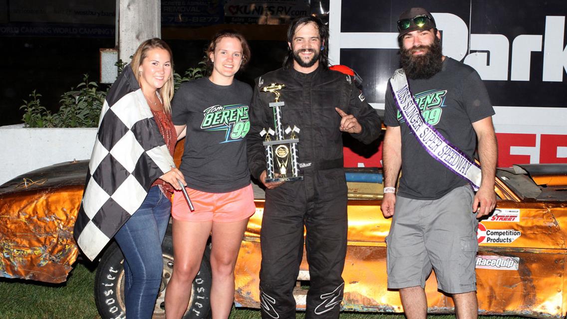 Apel Wins after Leaders Tangle at Slinger