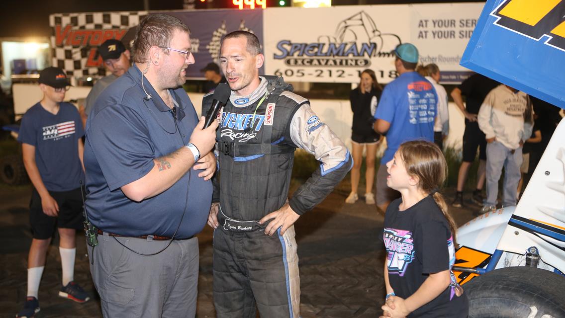 Bickett wins MSTS, MPS thriller at I-90 Speedway