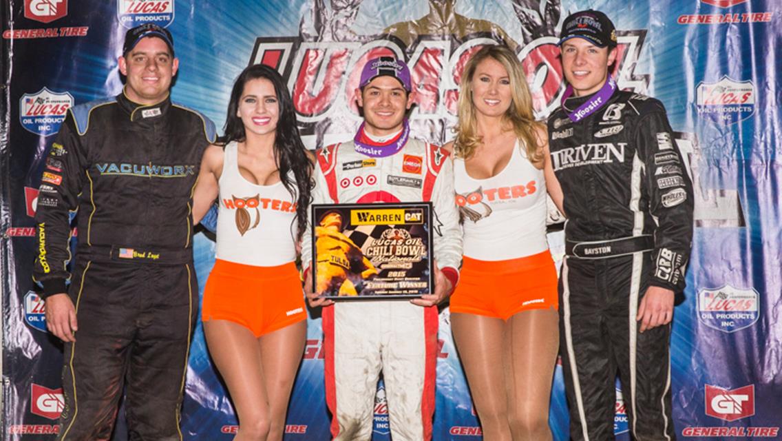 Kyle Larson Unstoppable in Warren Cat Chili Bowl Opener