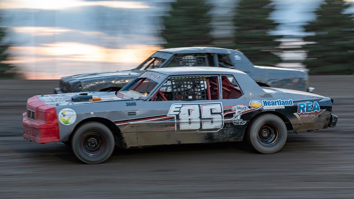 APPERT HANGS ON TO WIN FIRST CAREER FEATURE VICTORY