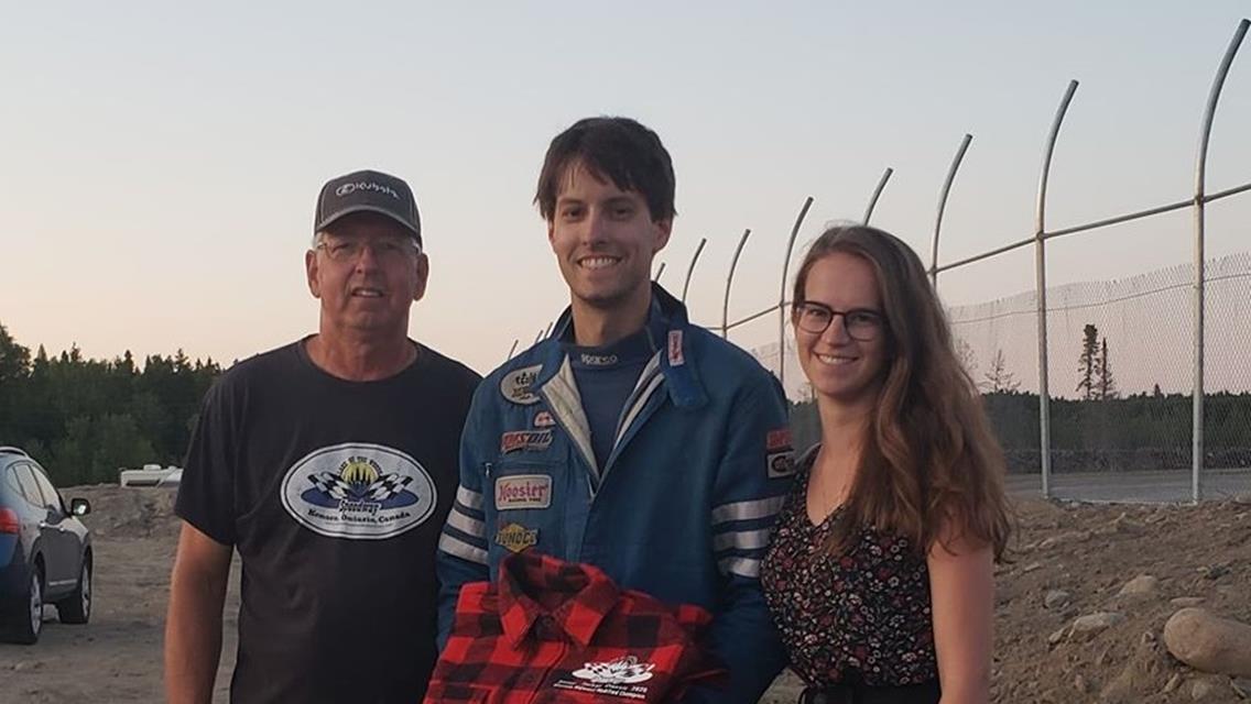 Wall, Bouwman, Leek, Guyot Claim Dinner Jacket Classic Series Titles