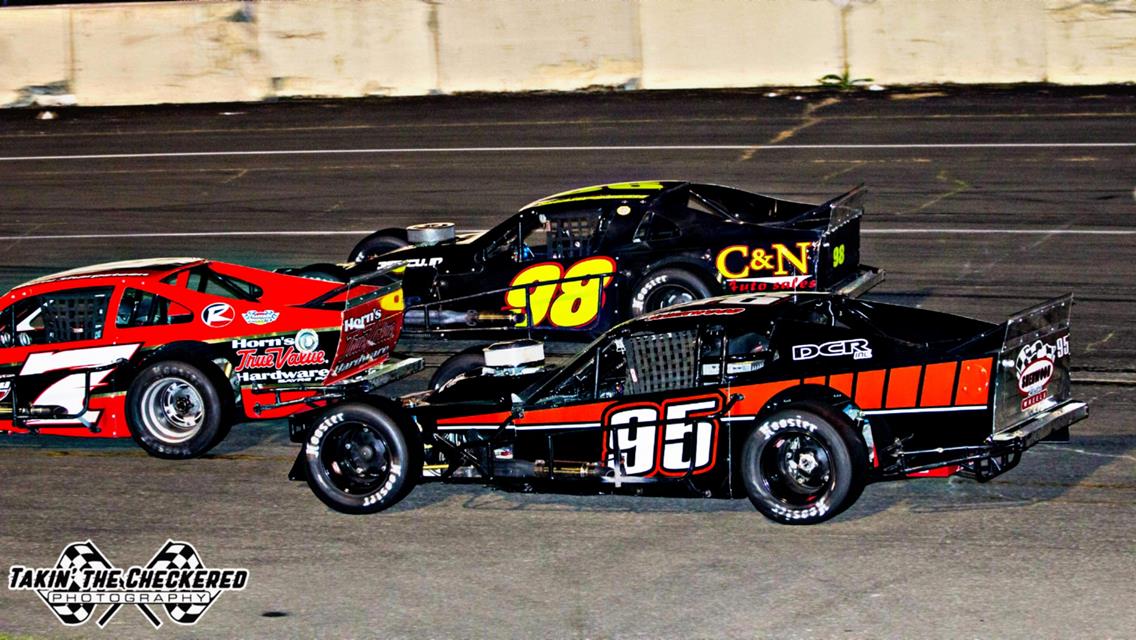 Sportsman Modified XMR Coming To Oswego Speedway on Saturday, July 4, 2020