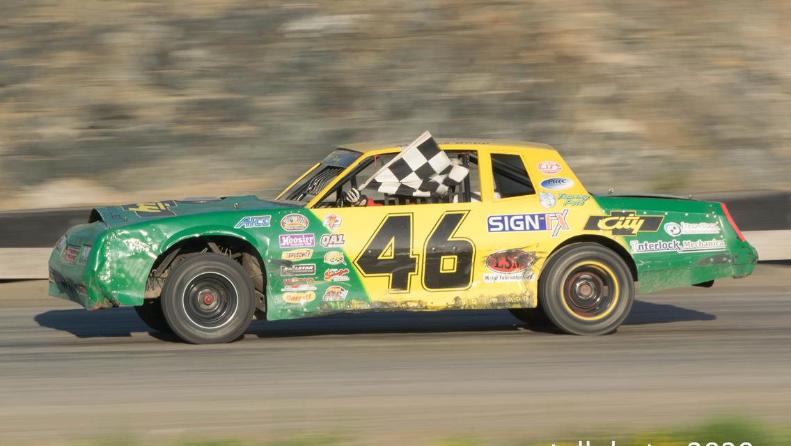 Wall, Bouwman, Leek, Guyot Claim Dinner Jacket Classic Series Titles