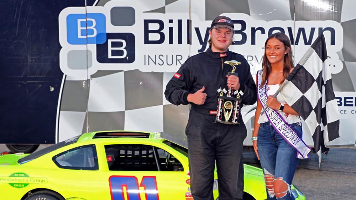 Jesse Love Dominates in Slinger Debut to Win the Washington County Fair Park and Convention Center 75