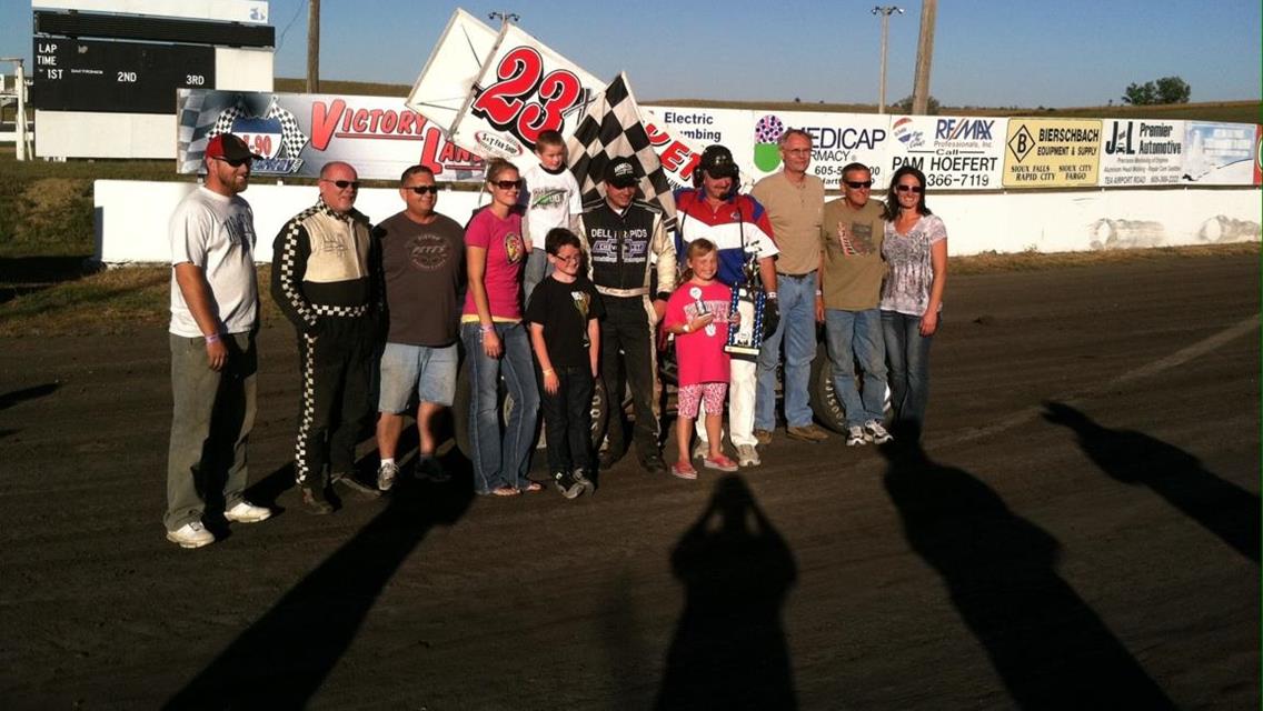 Lutz Returns to Action with Win.