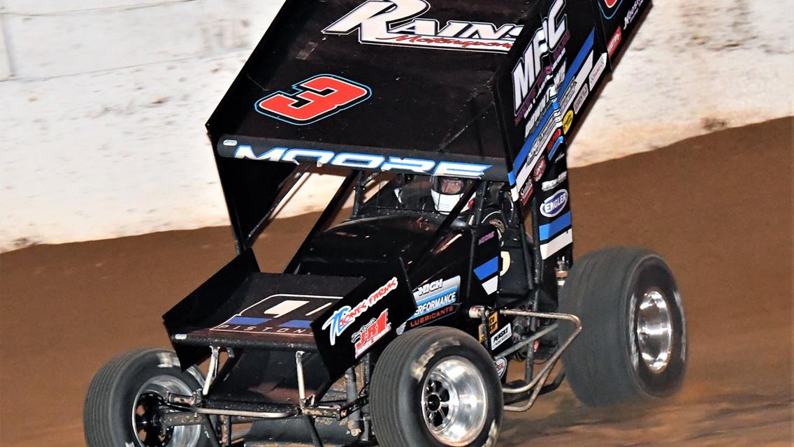 Howard Moore Competes in Hockett/McMillin Memorial