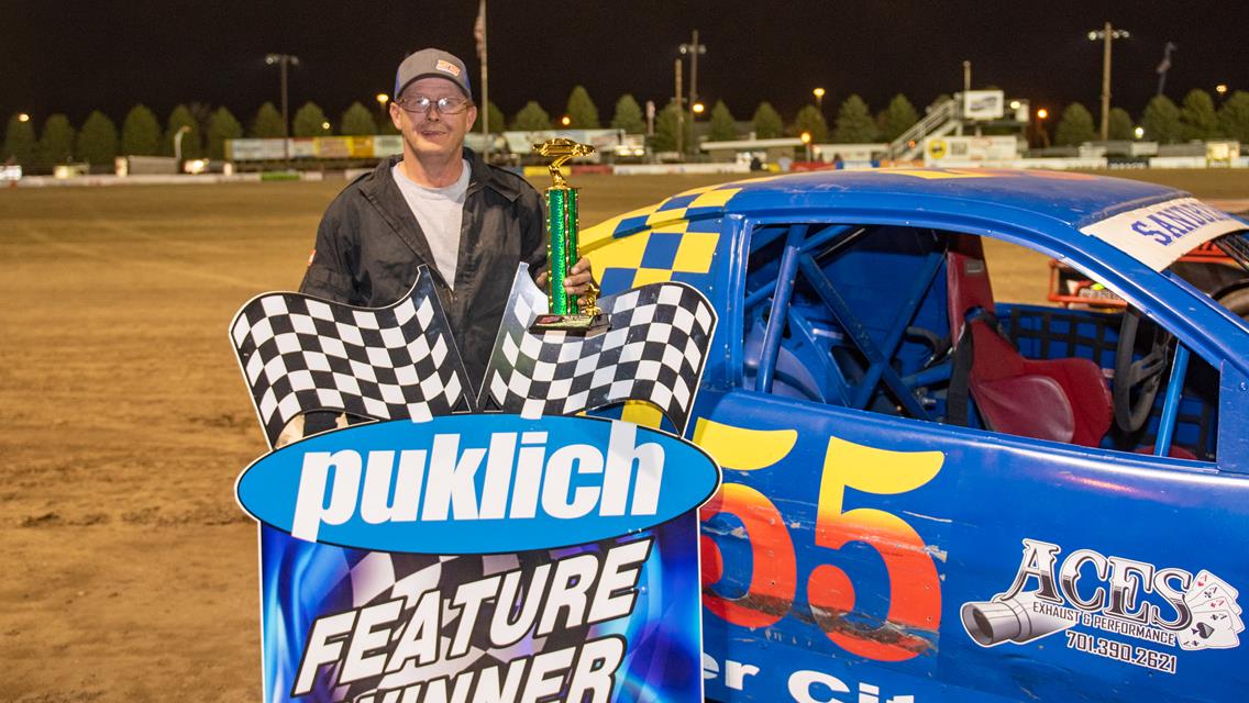 SANDBERG WINS 8TH CONSECUTIVE VICTORY