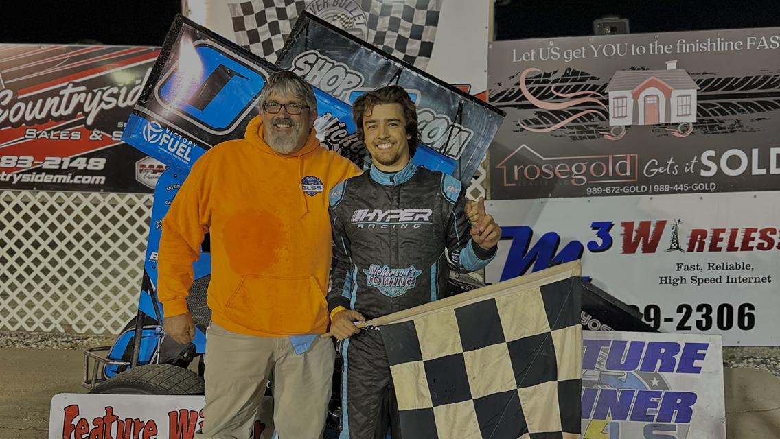 BRENDON CASCADDEN MAINTAINES HIS WIN STREAK