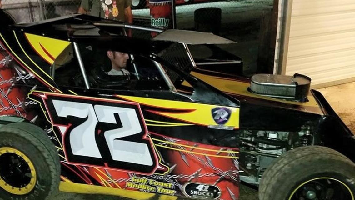 Tankersley Rallies for First Win of the Season During Inaugural Mod Lite Race