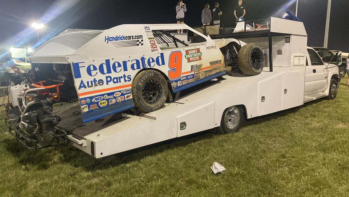 Schrader Wins at Moberly; Third at Jacksonville
