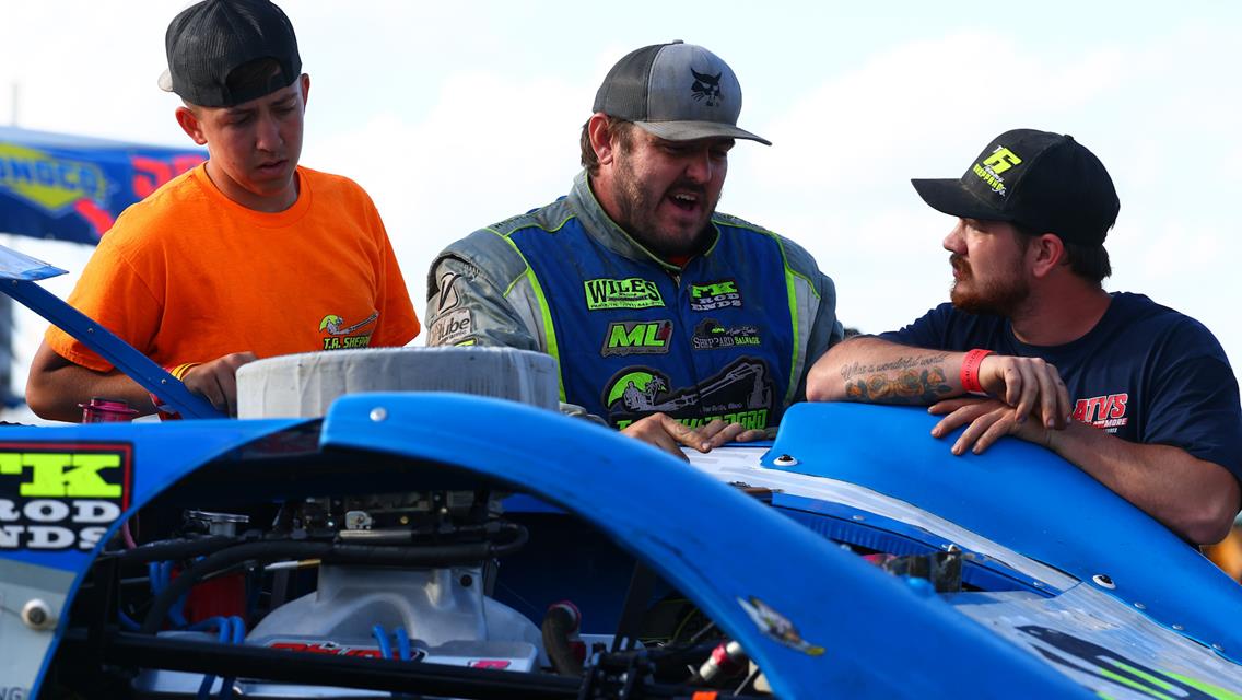 Thornton Jr. Tops Wild Castrol® FloRacing Night in America Macon Opener