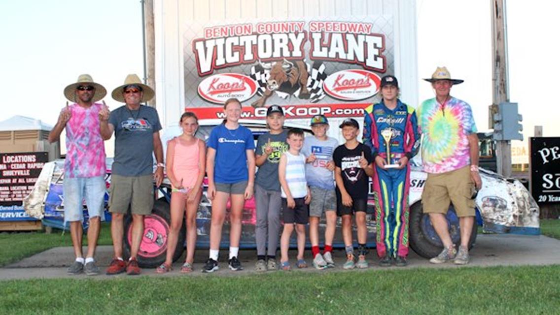 Olson drives borrowed car to victory at Benton County Speedway