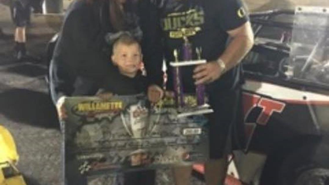 Kyle Yeack Wins Modified Madness 50; Thompson, T. Yeack, Horn, And Muse Also Earn Willamette Wins