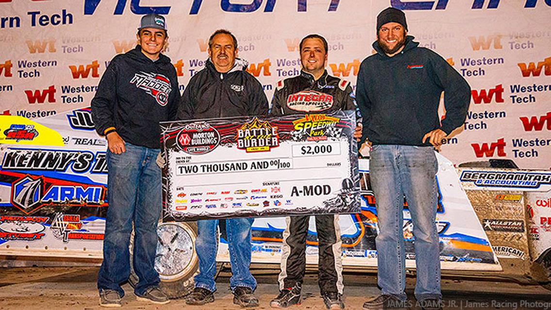 Sanders Sweeps Battle at the Border at Vado Speedway