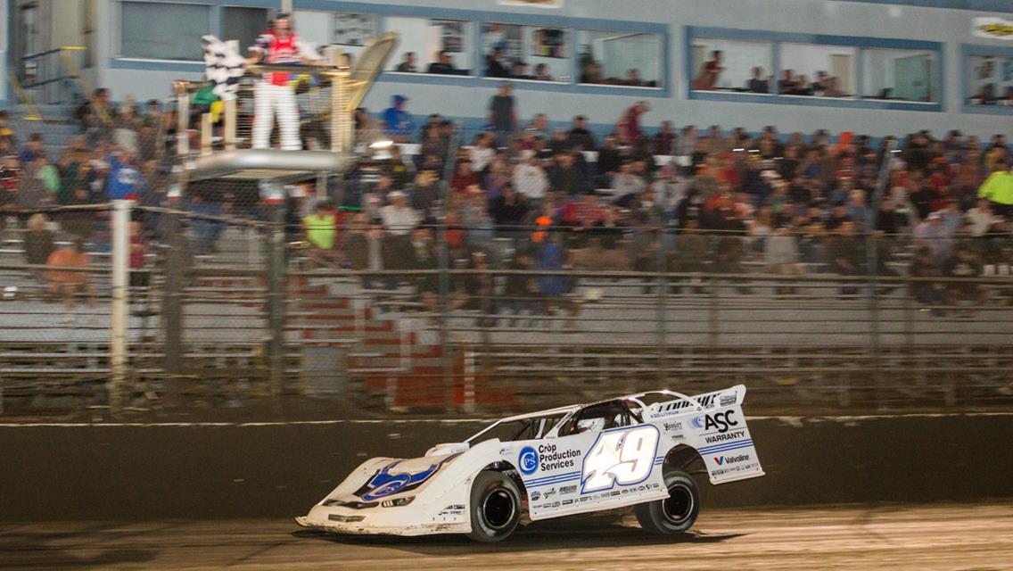 Holding Off Overton, Davenport Wins at East Bay