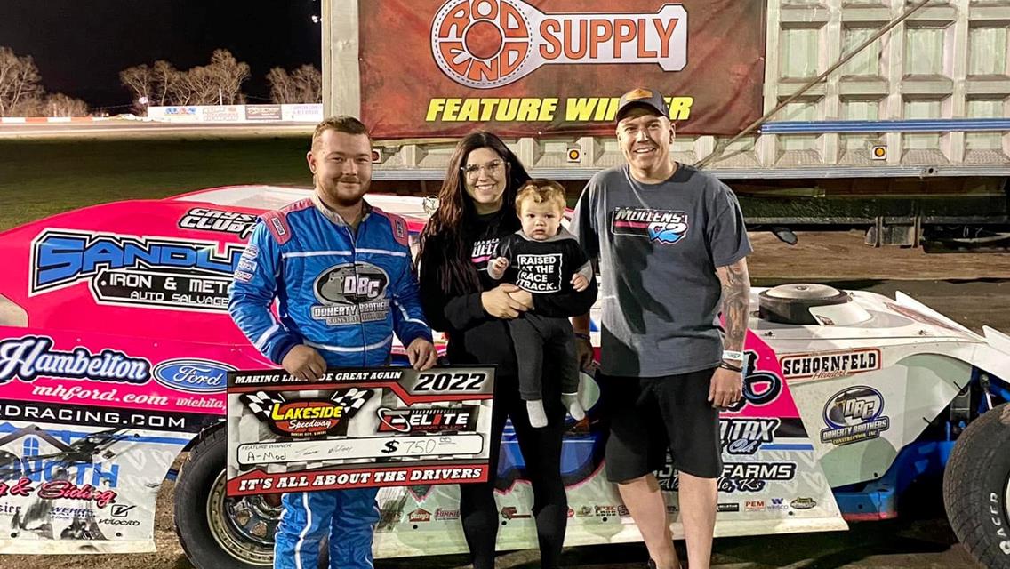Lakeside Speedway (Kansas City, KS) - April 22nd, 2022.