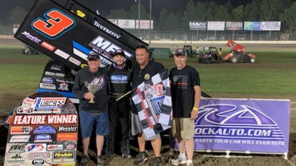 Howard Moore races to 2nd USCS win of the weekend at Magnolia