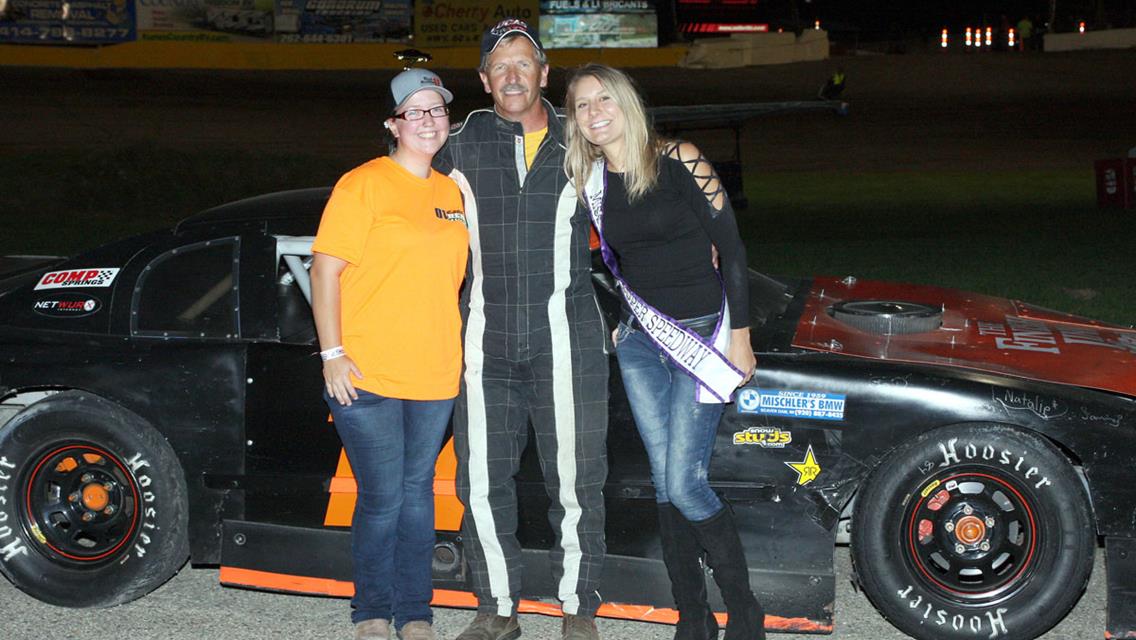 Fenhaus gets second Slinger Win while Apel Claims the Track Championship in Labor Day Weekend 100