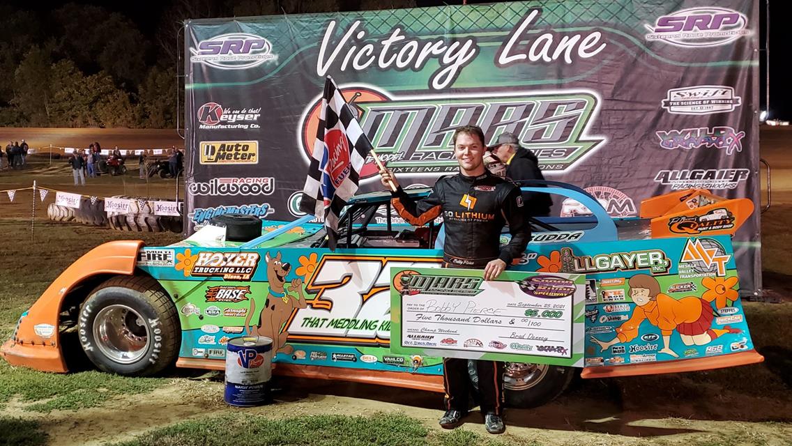 Pierce Captures Season Finale at Spoon River