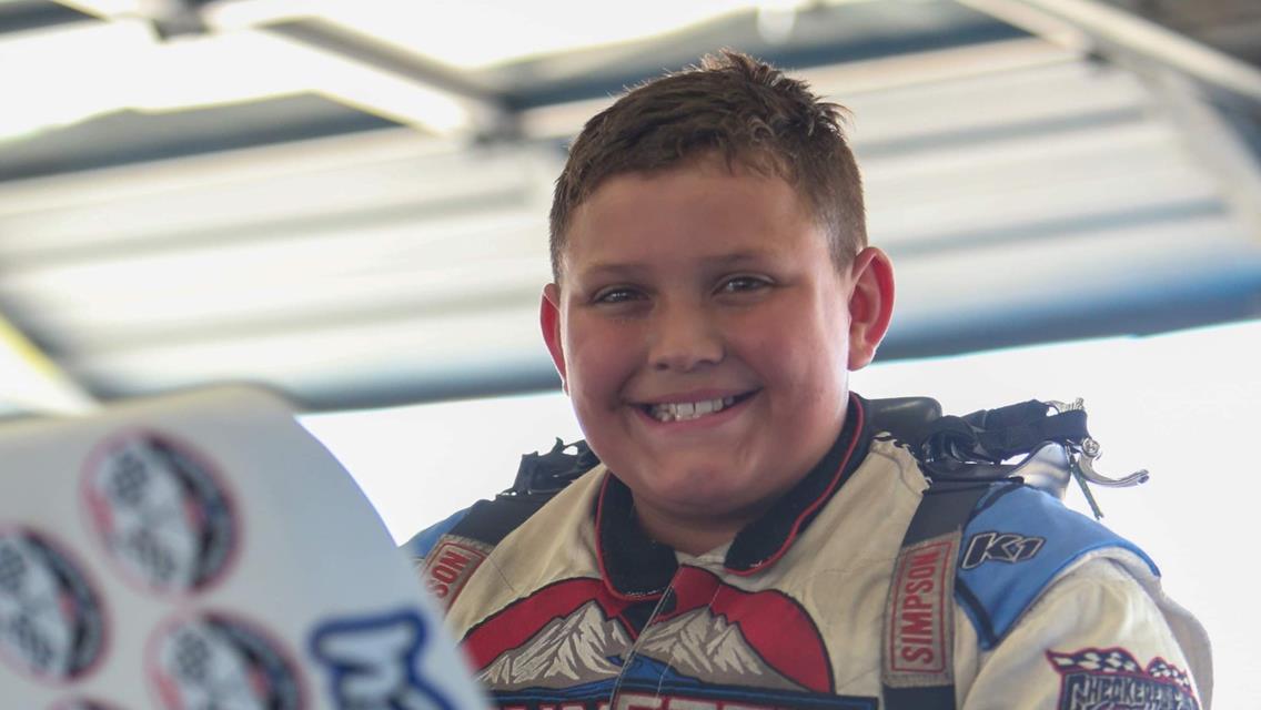 Wyatt Coffey joins CB Industries for busy dirt schedule in 2024