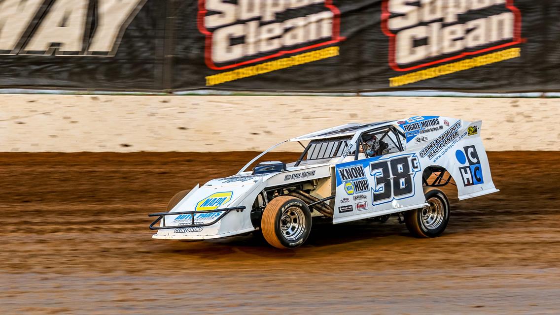 Lucas Oil Speedway Spotlight: Veteran USRA Modified driver Pursley off and running in 2021
