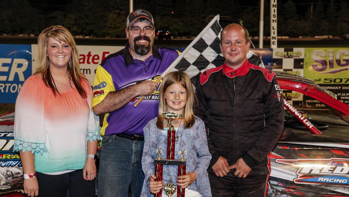 Racing Action at Murray County Speedway