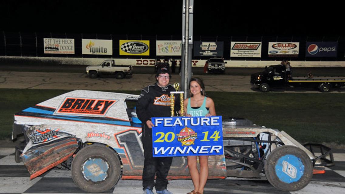 Dodge City Raceway Park / USAC Southwest Saturday Report &amp; Photos