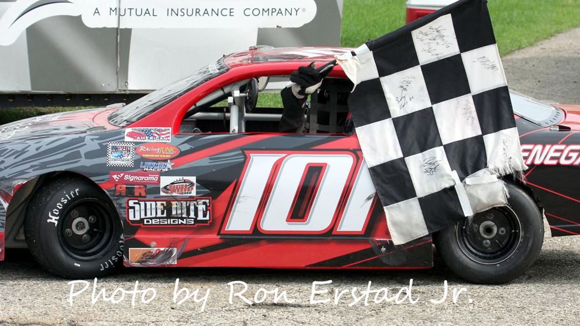 Nottestad secures Late Model Track Championship with Feature Win at Slinger