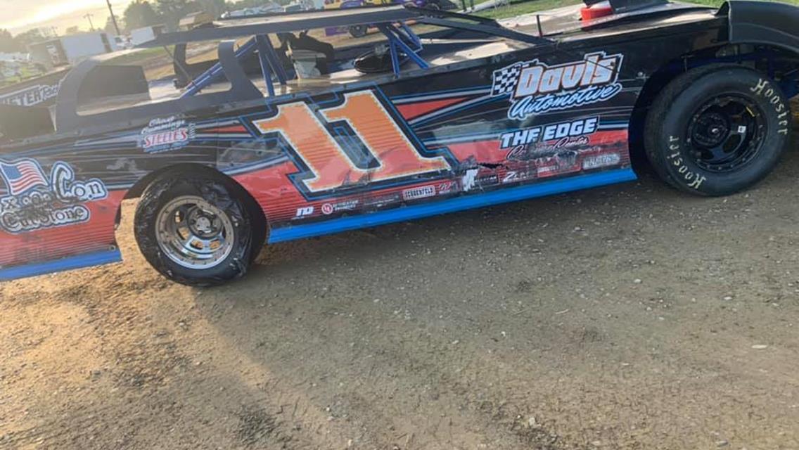 Groomer claims win 16 in Sasser Motorsports No. 11 Super Stock