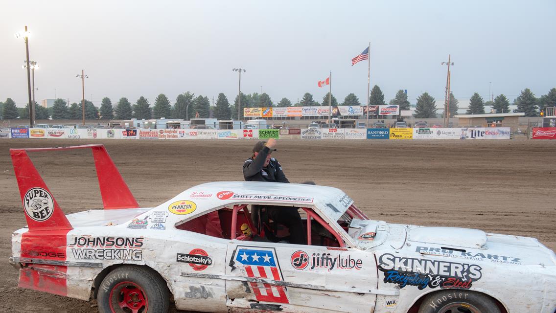Gartner Denies Sandberg of First Career Feature Victory