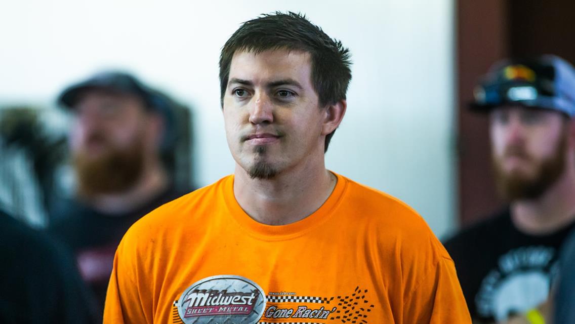 Charging Alberson faces bad luck at Lucas Oil Speedway