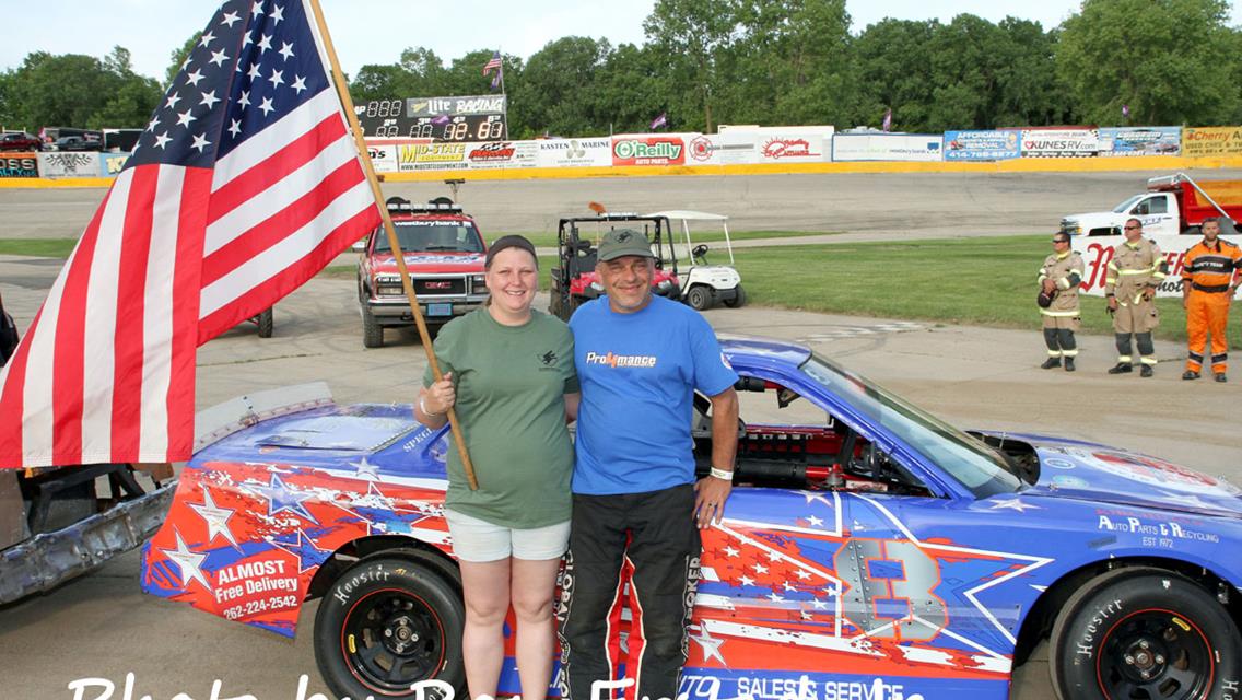 Two in a row for Apel on PMF Night at Slinger