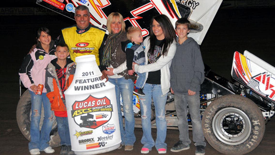 Johnny Herrera picked off his fourth Lucas Oil ASCS presented by K&N Filters National win of the year by racing to victory lane in Friday night's 25-lap preliminary feature at Las Cruces' Southern New Mexico Speedway. (Lonnie Wheatley photo)