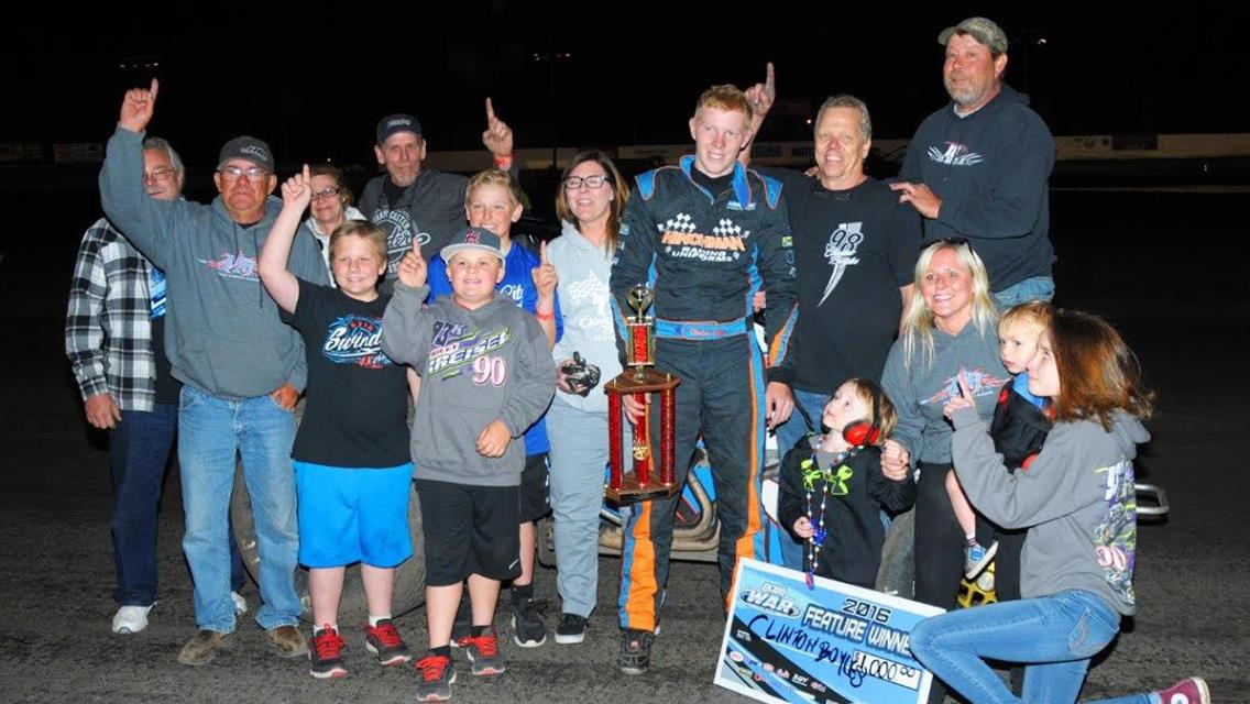 BOYLES WINS WAR AT LAKESIDE