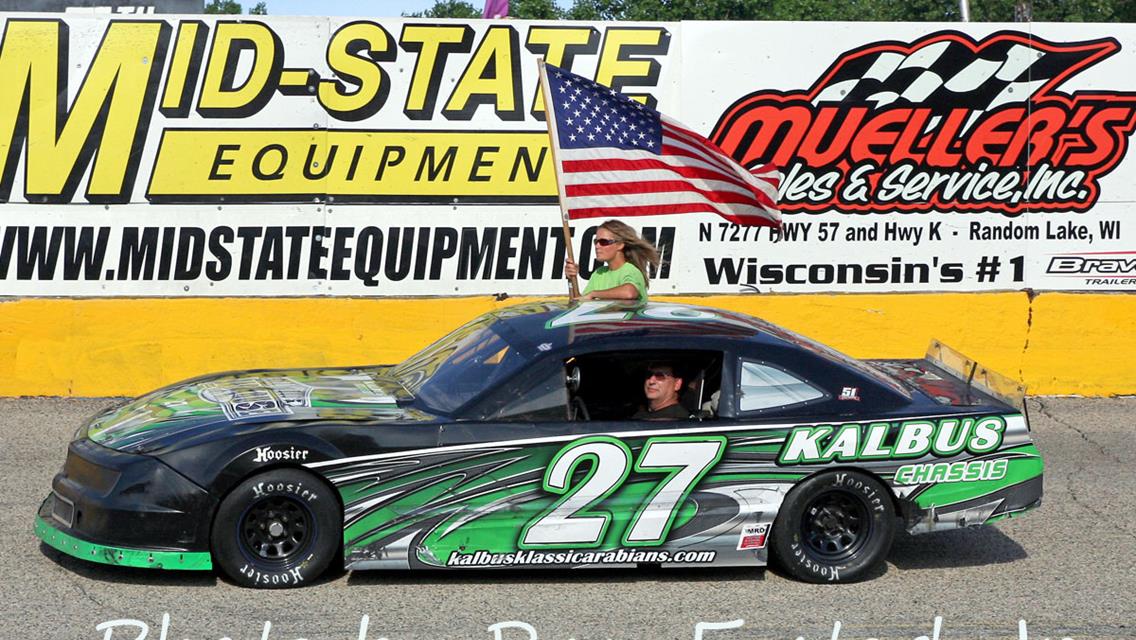 Apel wins again after Leaders tangle at Slinger