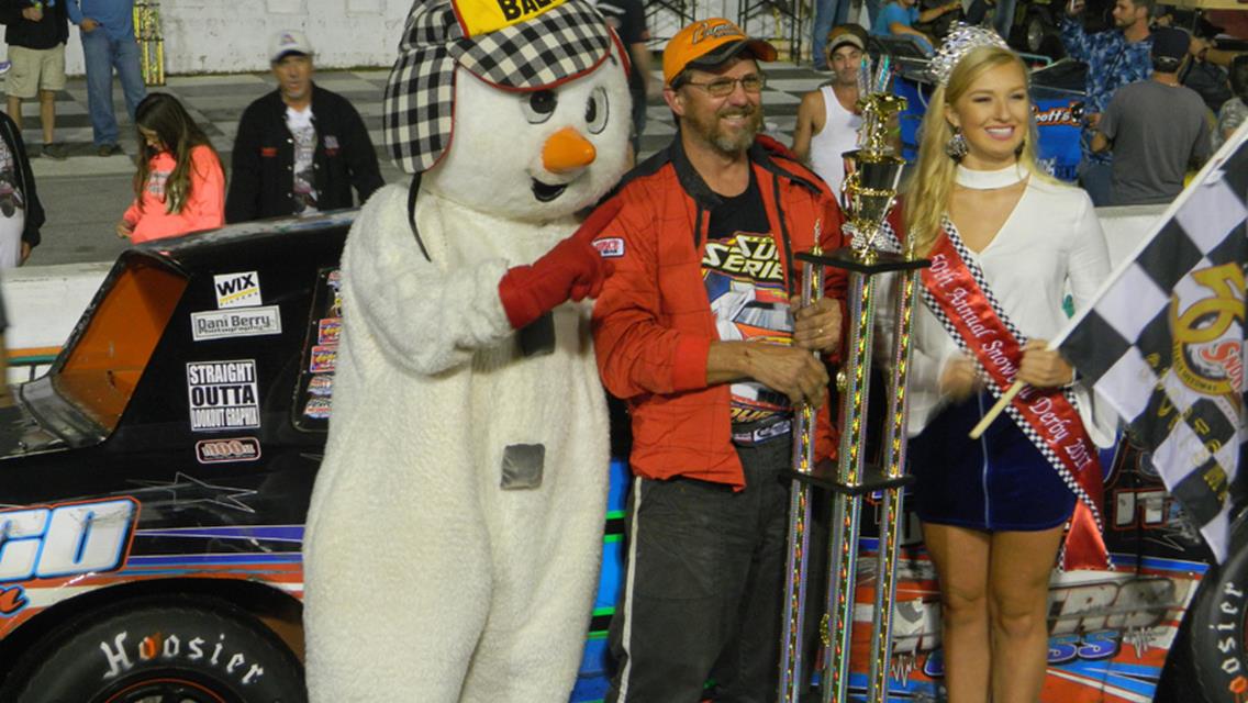 Barnhill flies Snowball Derby Sportsman checkers