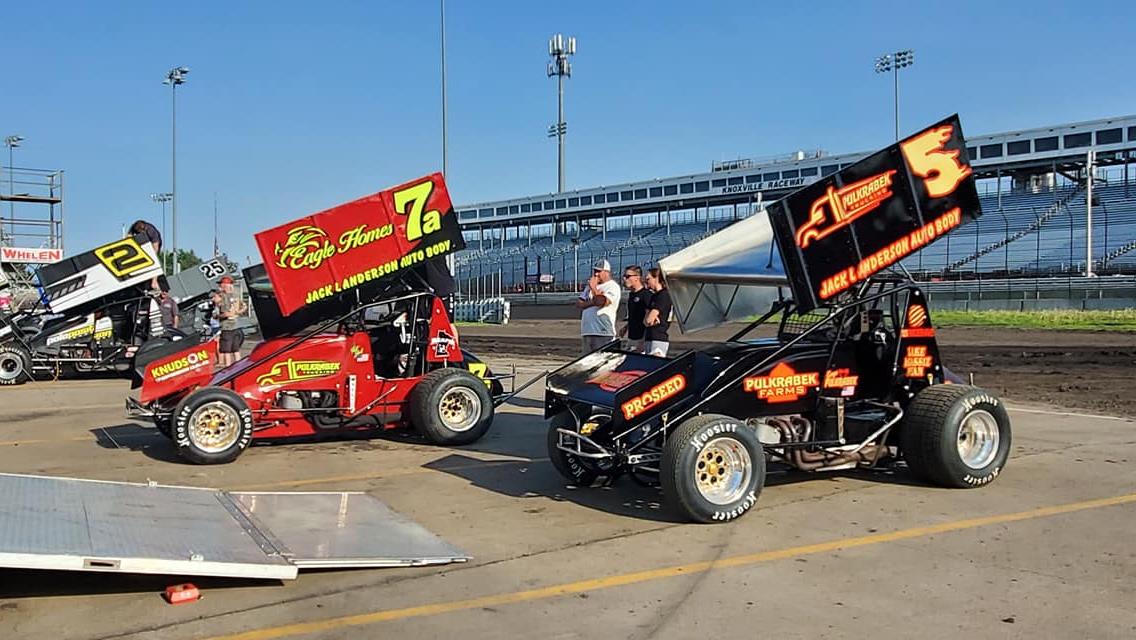 Turning laps at Knoxville Raceway