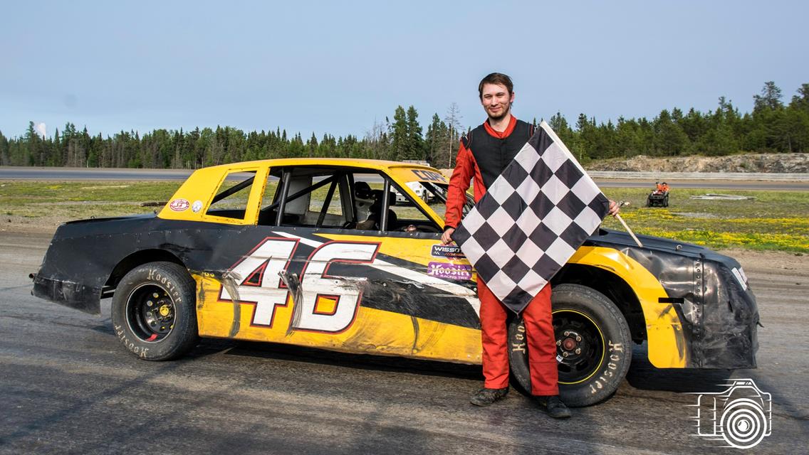 Leek Claims First Feature Since 2020, Copp &amp; McDonald Win Back to Back Features