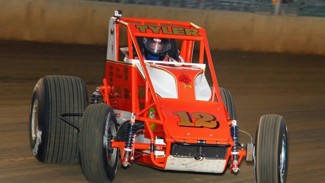 EXPERIENCE PREFERRED, BUT NOT REQUIRED SUNDAY AT Du QUOIN