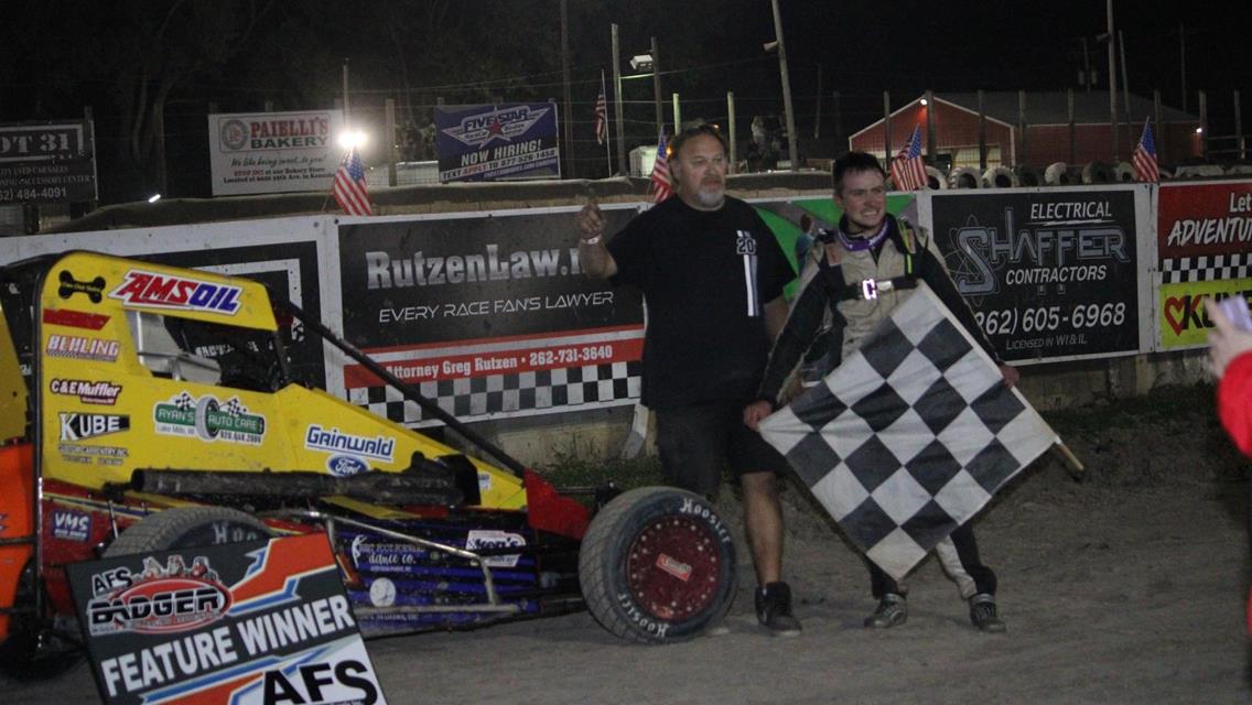 Doerr Grabs First Career AFS Badger Midget Win at Wilmot