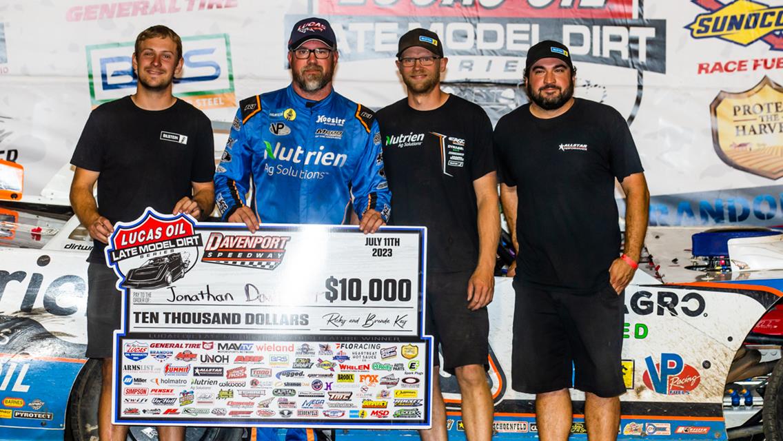 Davenport Cashes in at Davenport on Tuesday Night