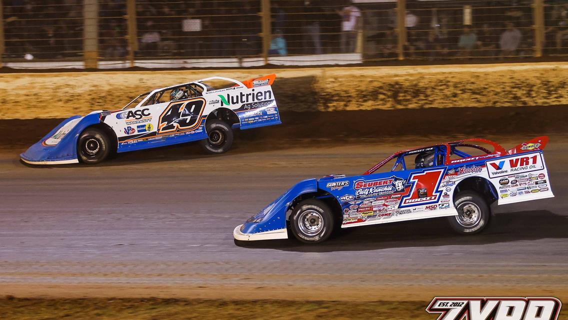 Dirt Track at Charlotte (Concord, NC) – World of Outlaws Case Late Model Series – World Finals – November 2nd-5th, 2022. (Zach Yost photo)