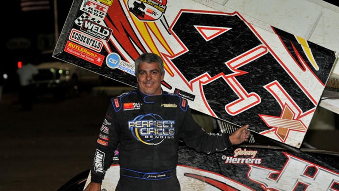 Johnny Herrera won Saturday night&#39;s 25-lap Sunoco Fuel ASCS Southwest feature event at Canyon Speedway Park in Peoria, AZ.  (Terry Shaw photo)