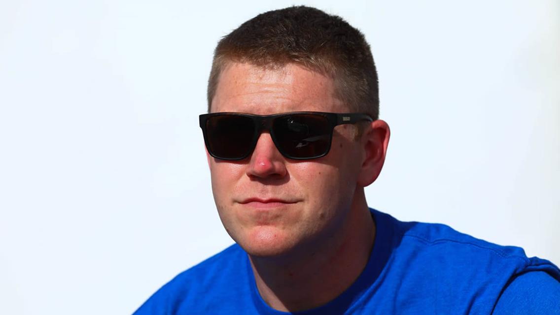 Robinson competes in World of Outlaws doubleheader
