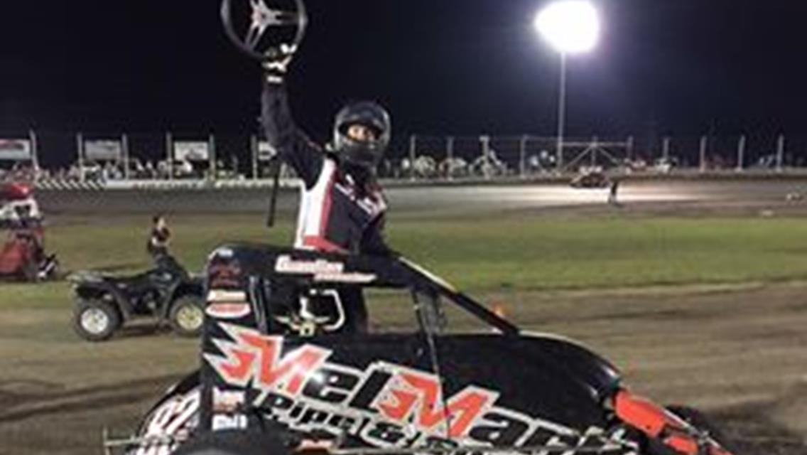 Shebester shines and earns first POWRi West Championship