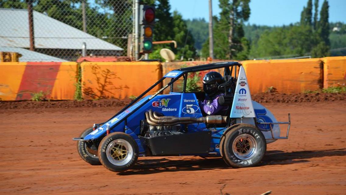 Walters, Hoffses, and Hollinger Victorious At Les Schwab Tires Night In Banks